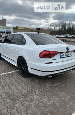 Седан Volkswagen Passat 2017 в Житомире