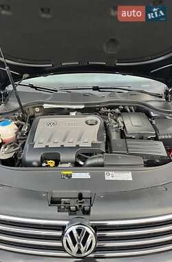 Универсал Volkswagen Passat 2014 в 