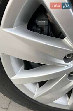 Универсал Volkswagen Passat 2014 в 