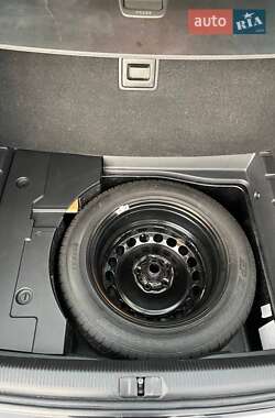 Универсал Volkswagen Passat 2014 в 
