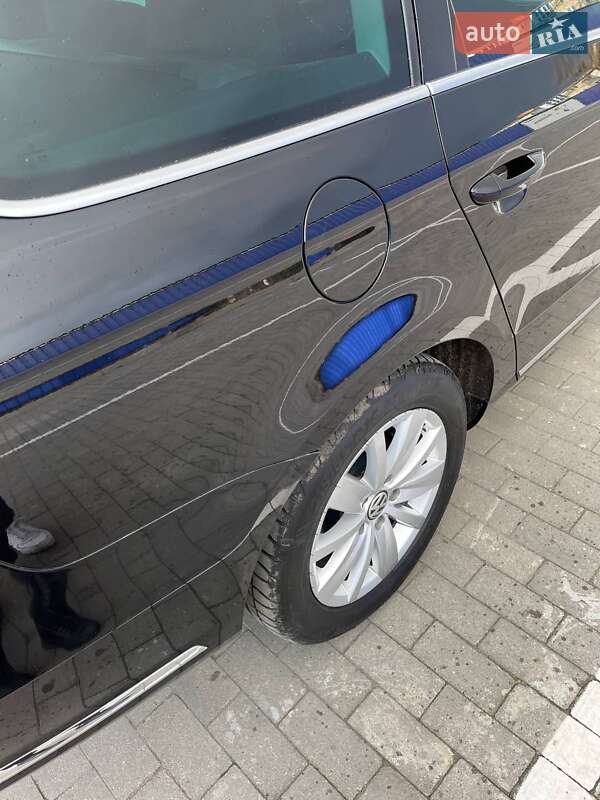 Универсал Volkswagen Passat 2014 в Калуше