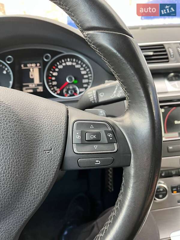 Универсал Volkswagen Passat 2014 в Калуше