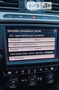 Універсал Volkswagen Passat 2016 в Чернігові