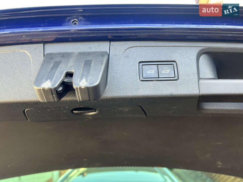 Универсал Volkswagen Passat 2018 в Николаеве