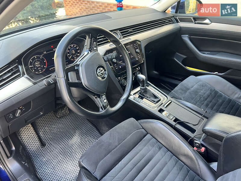 Универсал Volkswagen Passat 2018 в Николаеве