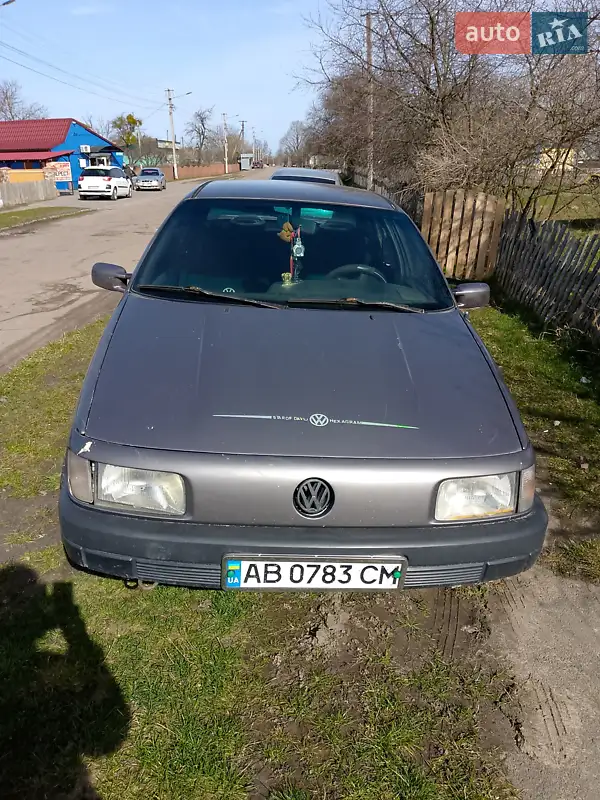 Volkswagen Passat 1993