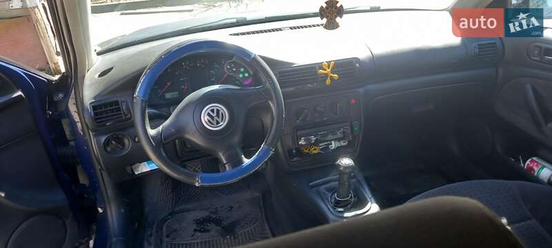 Универсал Volkswagen Passat 1998 в Черновцах