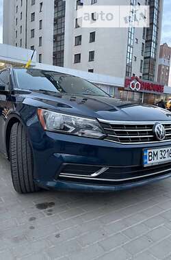 Седан Volkswagen Passat 2018 в Сумах