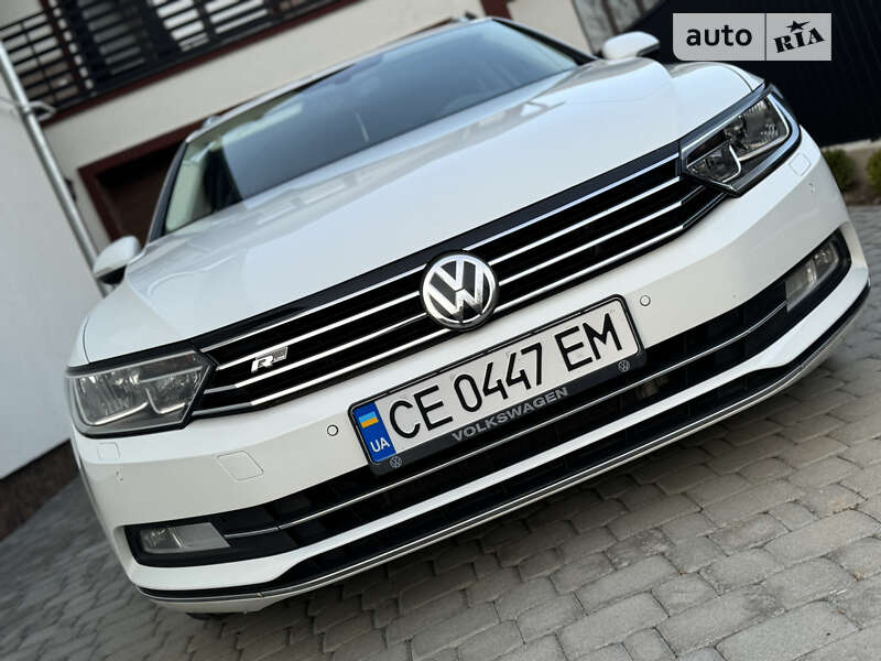 Універсал Volkswagen Passat 2014 в Чернівцях