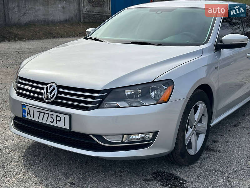 Седан Volkswagen Passat 2015 в Ржищеві