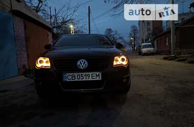 Седан Volkswagen Passat 2007 в Чернігові