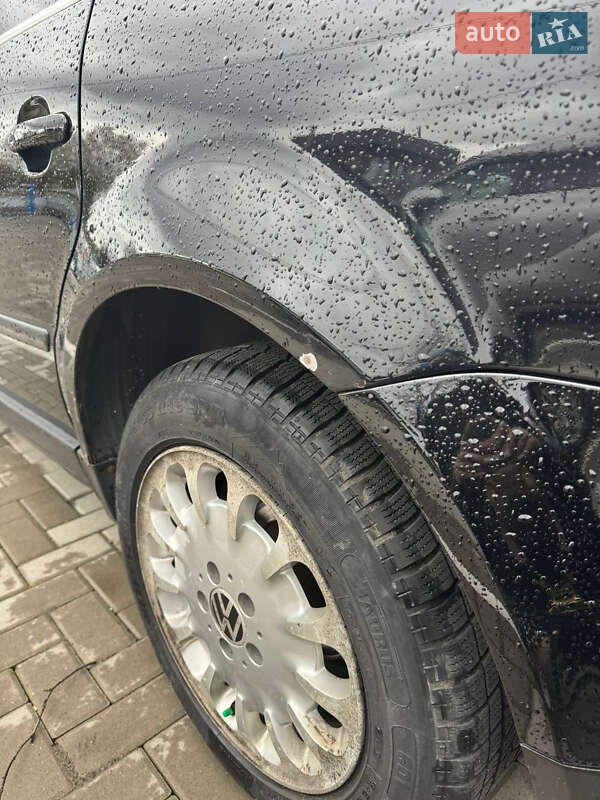 Универсал Volkswagen Passat 2001 в Костополе