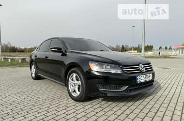 Седан Volkswagen Passat 2012 в Львові