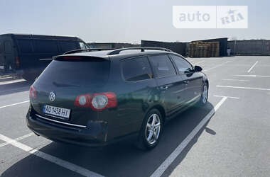 Универсал Volkswagen Passat 2009 в Киеве