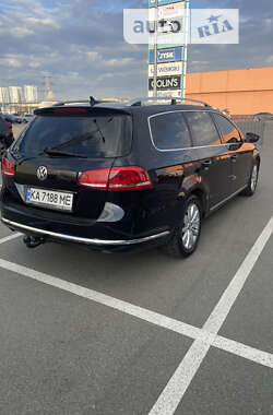 Универсал Volkswagen Passat 2011 в Киеве