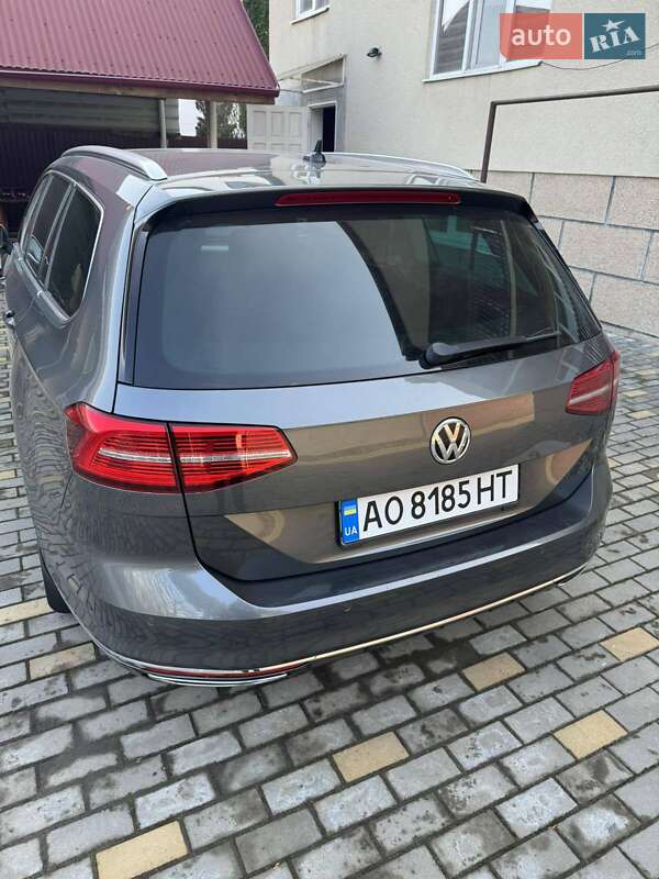 Универсал Volkswagen Passat 2016 в Ужгороде