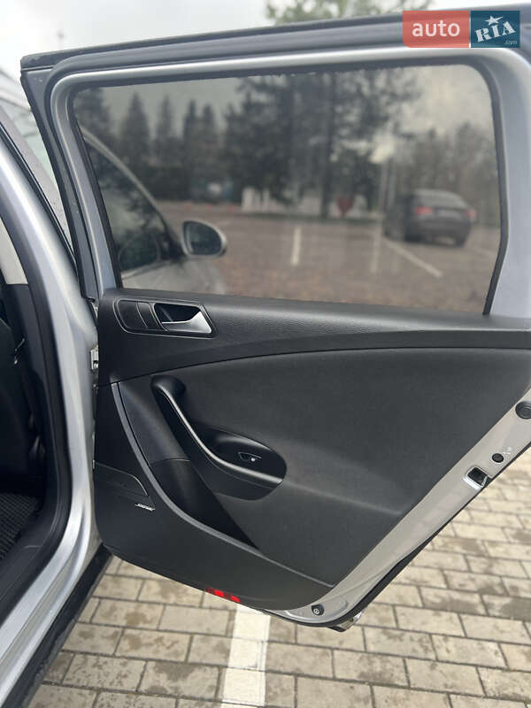 Универсал Volkswagen Passat 2009 в Луцке