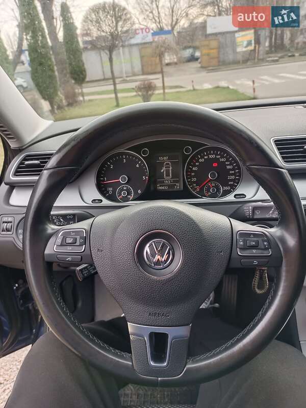 Універсал Volkswagen Passat 2011 в Черкасах