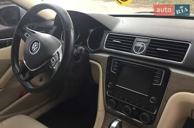 Седан Volkswagen Passat 2016 в 