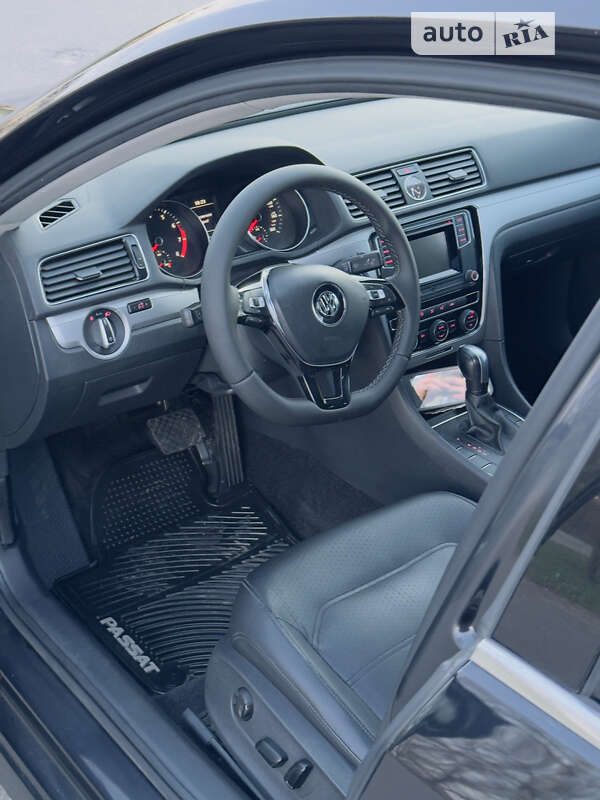 Седан Volkswagen Passat 2017 в Лубнах фото 32 Седан Volkswagen Passat 2017 в Лубнах