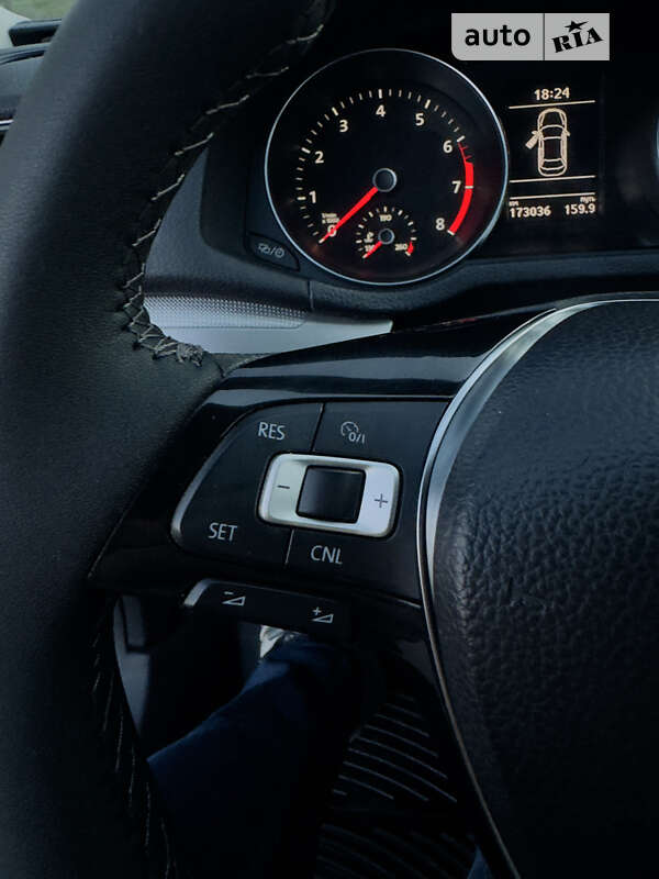 Седан Volkswagen Passat 2017 в Лубнах фото 39 Седан Volkswagen Passat 2017 в Лубнах