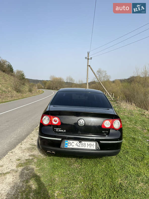Седан Volkswagen Passat 2008 в Старом Самборе