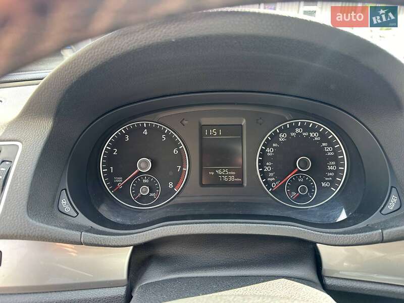 Седан Volkswagen Passat 2014 в Виннице