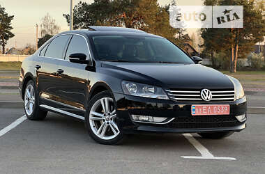 Седан Volkswagen Passat 2015 в Сарнах