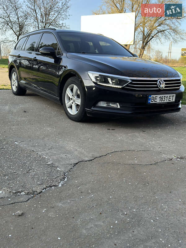 Универсал Volkswagen Passat 2015 в Первомайске