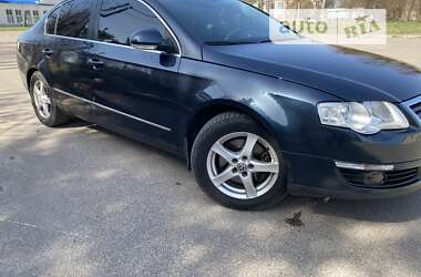 Седан Volkswagen Passat 2006 в Шостці