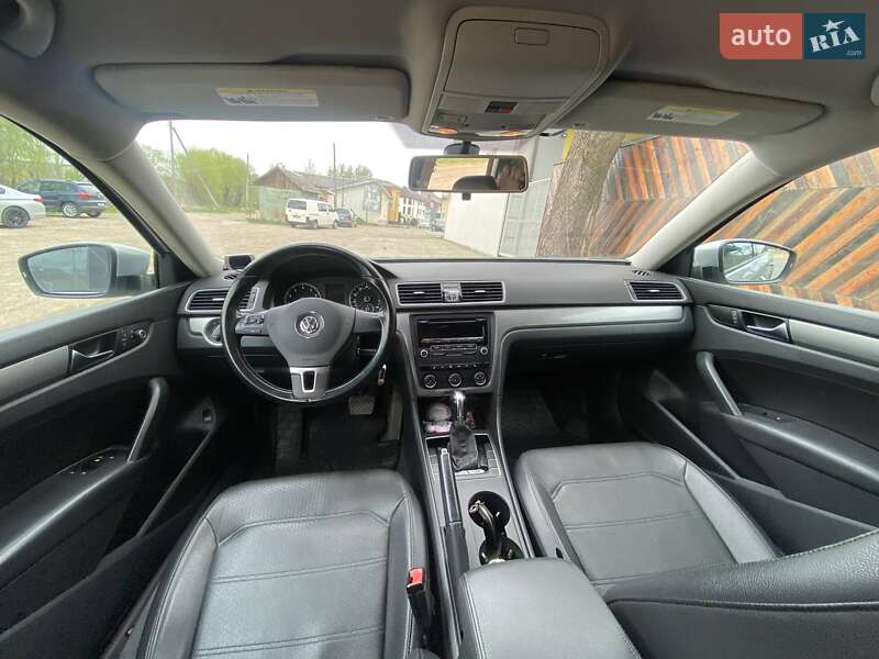 Седан Volkswagen Passat 2015 в Болехове