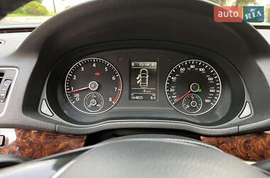Седан Volkswagen Passat 2011 в Львове