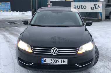 Седан Volkswagen Passat 2015 в Києві