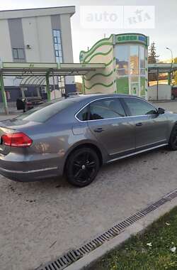 Седан Volkswagen Passat 2015 в Чорткове