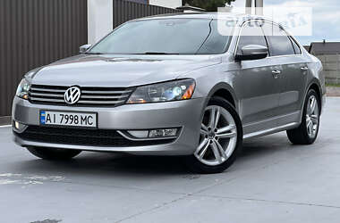 Седан Volkswagen Passat 2013 в Києві