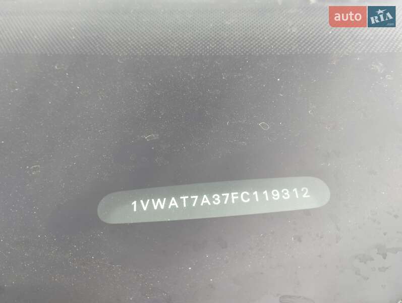 Седан Volkswagen Passat 2015 в Киеве фото 3 Седан Volkswagen Passat 2015 в Киеве