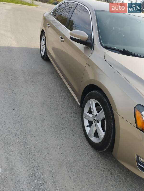 Седан Volkswagen Passat 2015 в Киеве фото 18 Седан Volkswagen Passat 2015 в Киеве