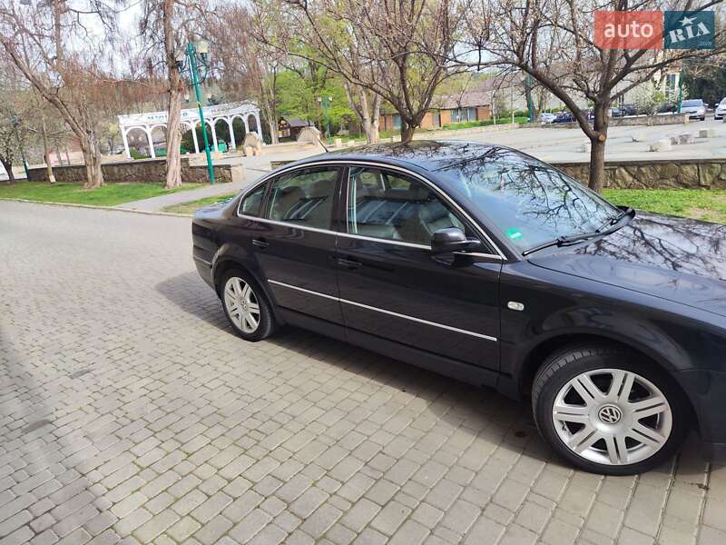 Седан Volkswagen Passat 2003 в Могилів-Подільському