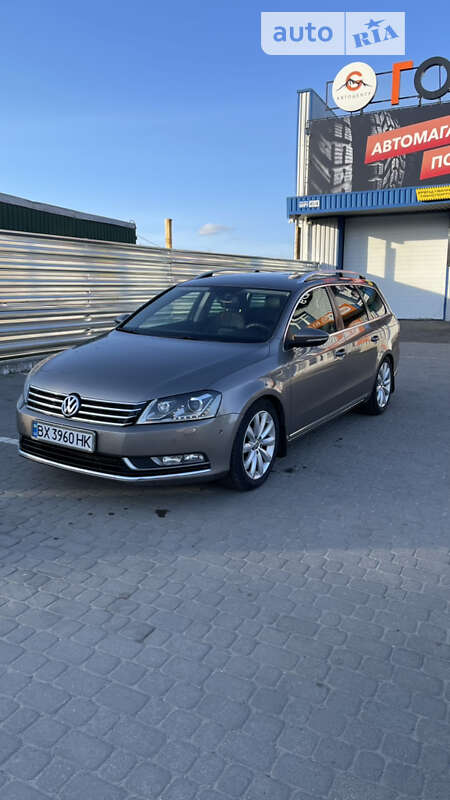 Універсал Volkswagen Passat 2011 в Хмельницькому