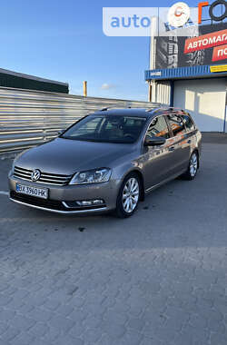 Універсал Volkswagen Passat 2011 в Хмельницькому