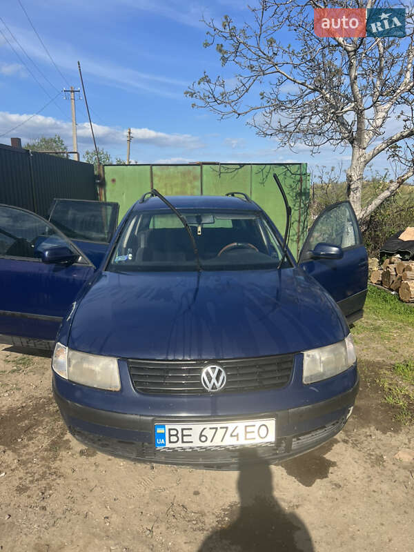Универсал Volkswagen Passat 1997 в Одессе