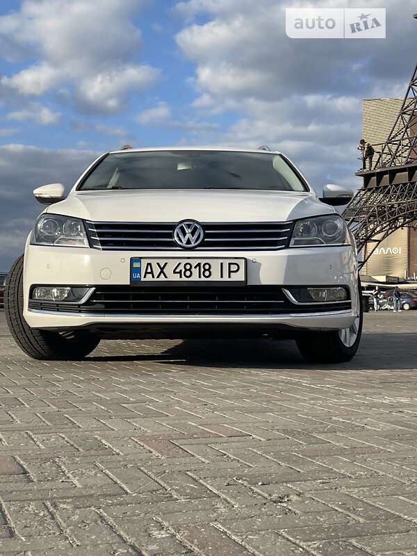 Универсал Volkswagen Passat 2014 в Харькове