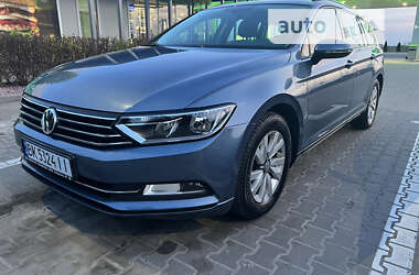 Универсал Volkswagen Passat 2016 в Ровно