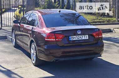 Седан Volkswagen Passat 2014 в Одесі