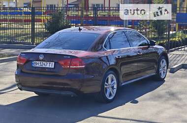 Седан Volkswagen Passat 2014 в Одесі