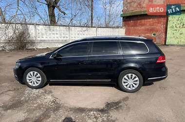 Универсал Volkswagen Passat 2012 в Чернигове