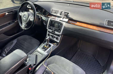 Универсал Volkswagen Passat 2012 в Чернигове