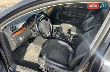 Универсал Volkswagen Passat 2012 в Чернигове