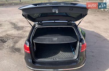 Универсал Volkswagen Passat 2012 в Чернигове