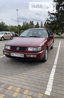 Универсал Volkswagen Passat 1995 в Луцке